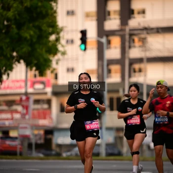 Runner Photo 4121981