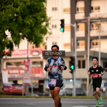 Runner Photo 4122025
