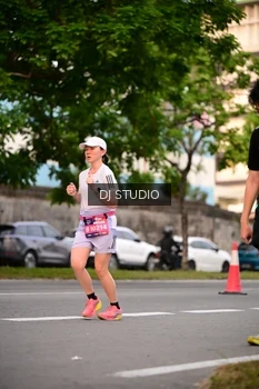 Runner Photo 4122032