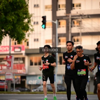 Runner Photo 4122043