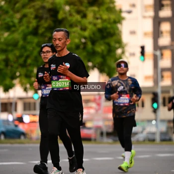 Runner Photo 4122079