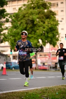 Runner Photo 4122094
