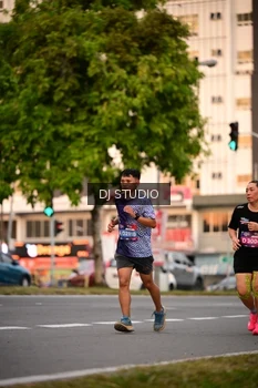 Runner Photo 4122114