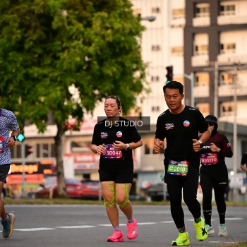 Runner Photo 4122116