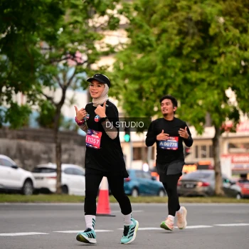 Runner Photo 4122188