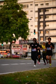 Runner Photo 4122191