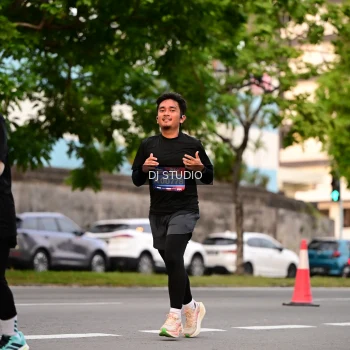 Runner Photo 4122192