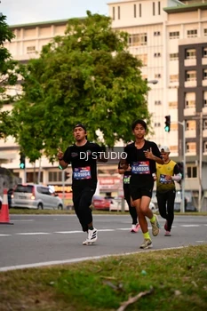 Runner Photo 4122196