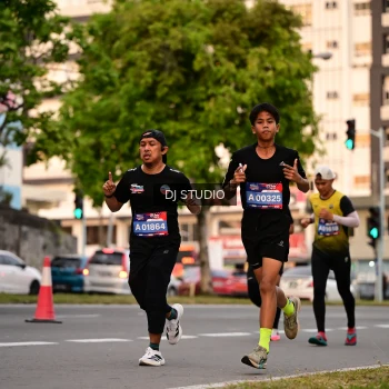 Runner Photo 4122200