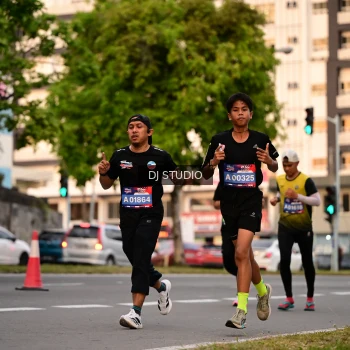 Runner Photo 4122203