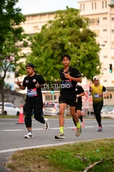 Runner Photo 4122209