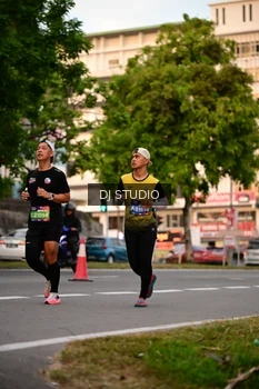 Runner Photo 4122219