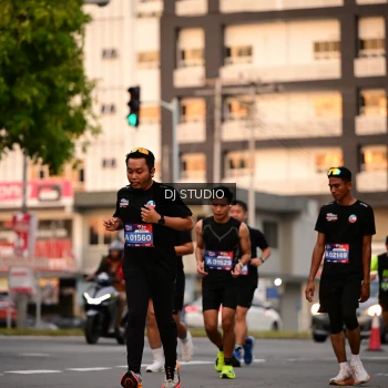 Runner Photo 4122230