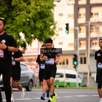 Runner Photo 4122243