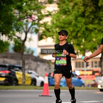 Runner Photo 4122251