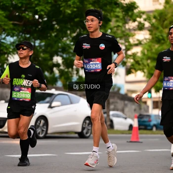 Runner Photo 4122257