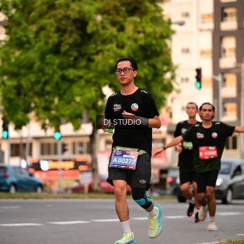 Runner Photo 4122277