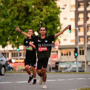 Runner Photo 4122294