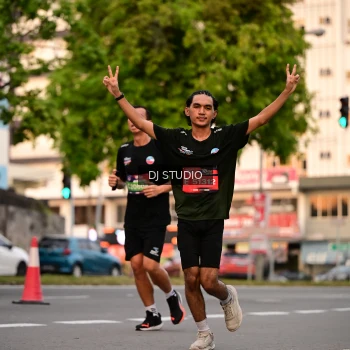 Runner Photo 4122297