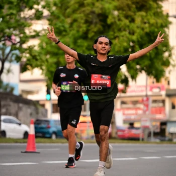 Runner Photo 4122299
