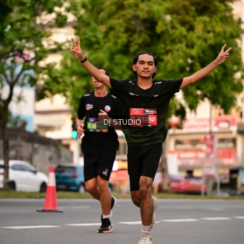 Runner Photo 4122303