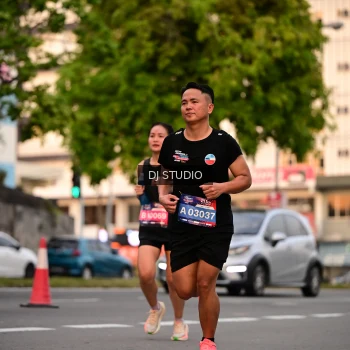 Runner Photo 4122316