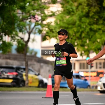 Runner Photo 4122321