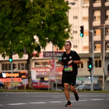 Runner Photo 4122324
