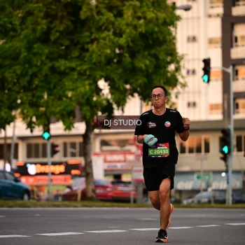 Runner Photo 4122336