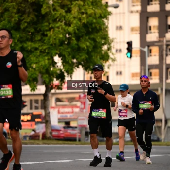 Runner Photo 4122340
