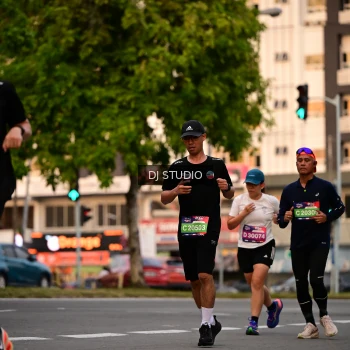 Runner Photo 4122347