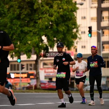 Runner Photo 4122358