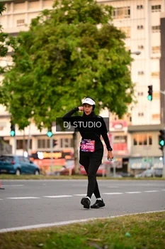 Runner Photo 4122376