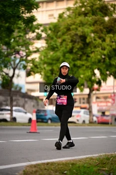 Runner Photo 4122381