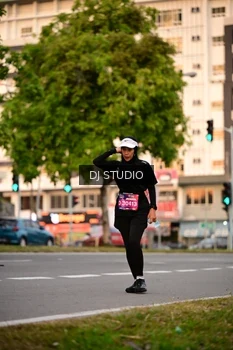 Runner Photo 4122382