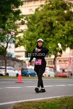Runner Photo 4122383