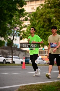 Runner Photo 4122402