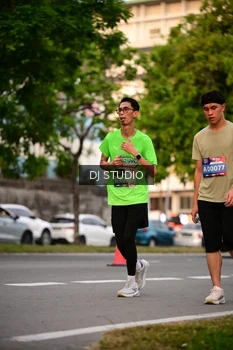 Runner Photo 4122409