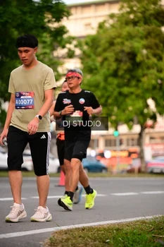 Runner Photo 4122419