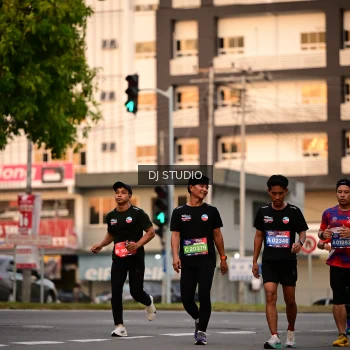 Runner Photo 4122426