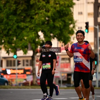 Runner Photo 4122454