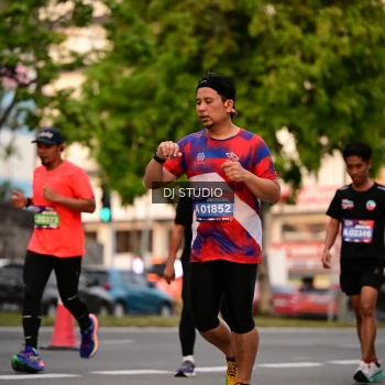 Runner Photo 4122462