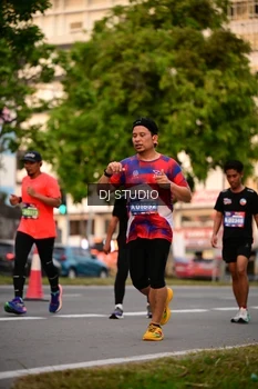 Runner Photo 4122466