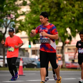 Runner Photo 4122468