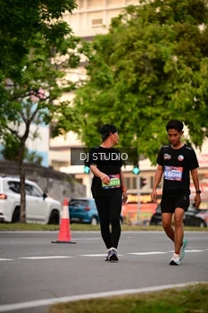 Runner Photo 4122474