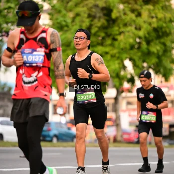Runner Photo 4122498