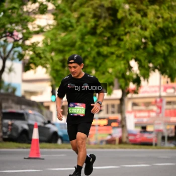 Runner Photo 4122505