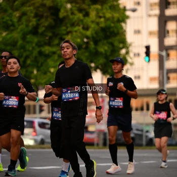 Runner Photo 4122525
