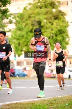 Runner Photo 4122534