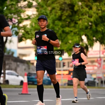 Runner Photo 4122555